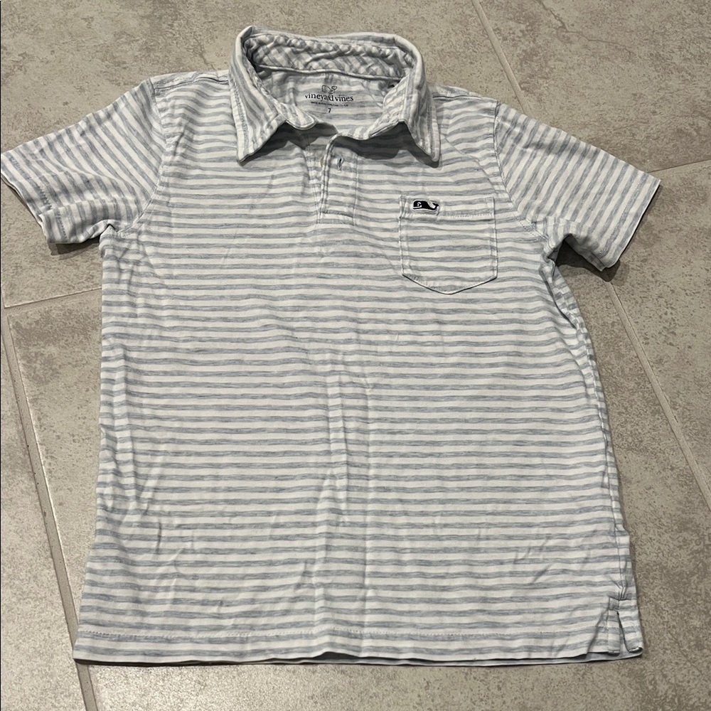 • Vineyard Vines Gray Striped Shirt, 7 •
